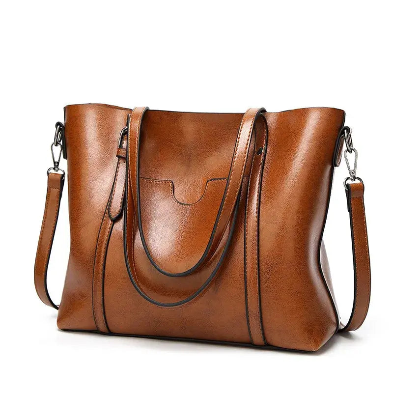 Kelley's Refined Elegance | Luxurious Leather Handbag