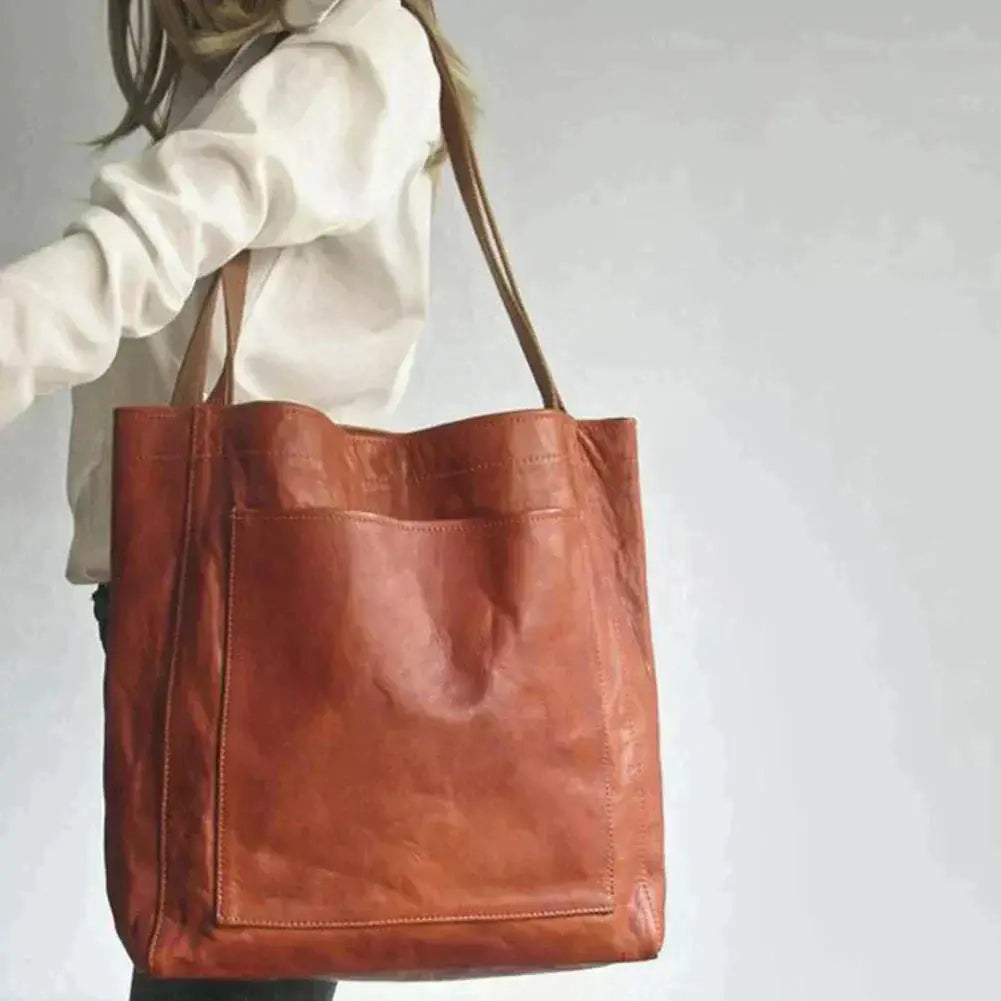 The Modern Elegance of Lorena | Elegant Leather Handbag