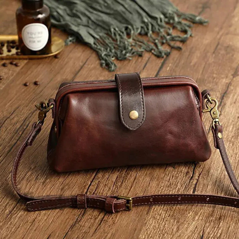 Velissa's Timeless Charm | Unique Women's Handbag